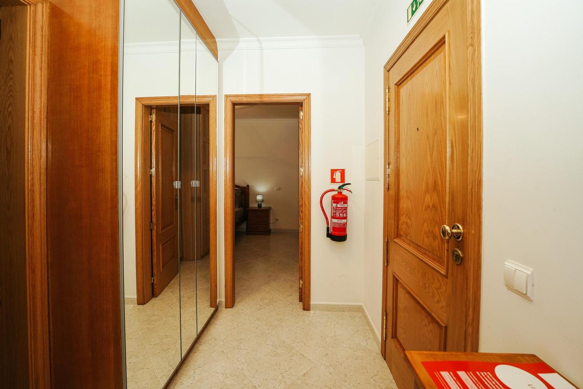 Apartamento Cristina - Proximo Da Praia Armação de Pêra Eksteriør billede